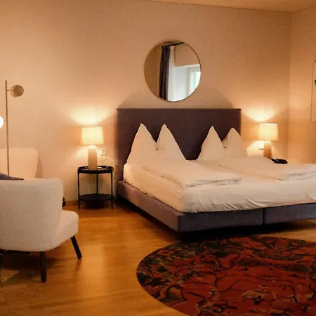 Hotel Der Greif-2